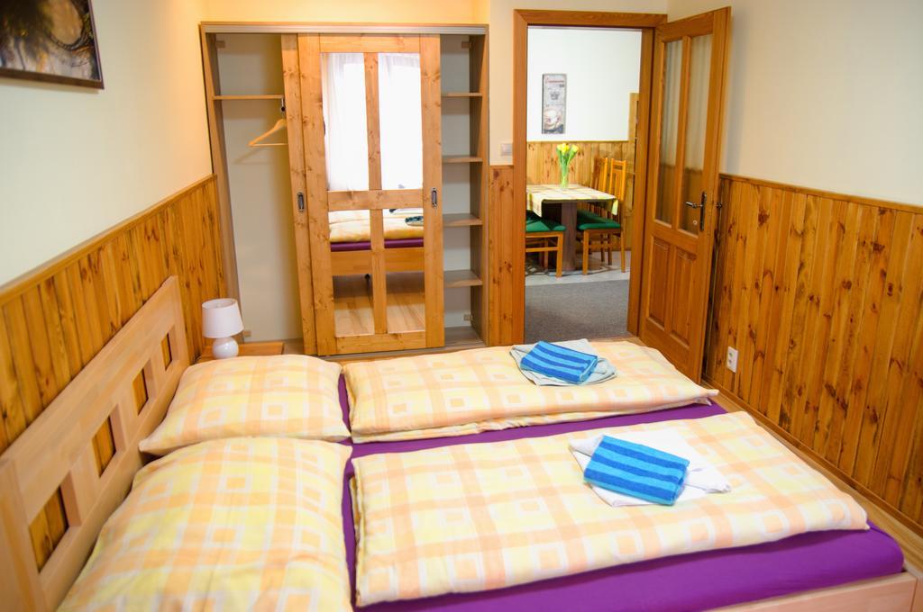 Vila Pod Branou Poprad Exterior photo